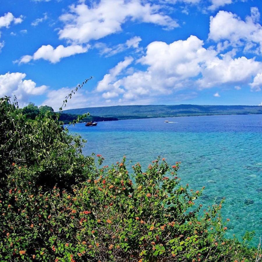 Maleo Moyo Hotel & Dive Resort Moyo Island Exterior photo