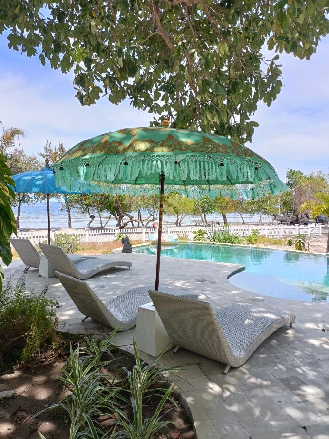 Maleo Moyo Hotel & Dive Resort Moyo Island Exterior photo